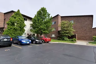 650 Perrie Dr, Elk Grove Village, IL 60007 - Photo 1