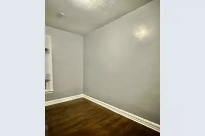 1124 S Sacramento Boulevard, Chicago, IL 60612 - Photo 10
