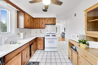 6040 N Niagara Avenue, Chicago, IL 60631 - Photo 8