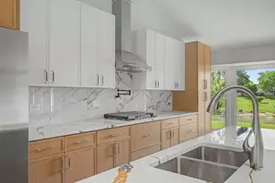 15 Turning Shore Dr, South Barrington, IL 60010 - Photo 12
