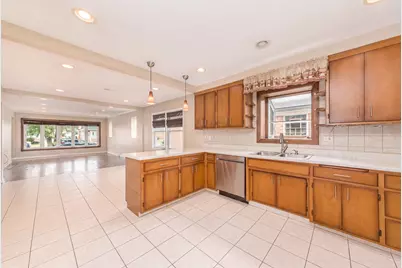 4536 N Opal Avenue, Norridge, IL 60706 - Photo 8