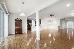 3622 Monticeto Cir, Mundelein, IL 60060 - Photo 8