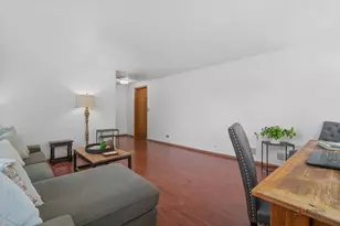 1111 S Waukegan Rd, Lake Forest, IL 60045 - Photo 22