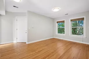 4740 N Hamilton Ave, Chicago, IL 60625 - Photo 2