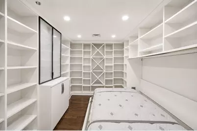 680 N Lake Shore Drive #519, Chicago, IL 60611 - Photo 22