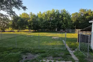 19550 Fellows Rd, Morrison, IL 61270 - Photo 16