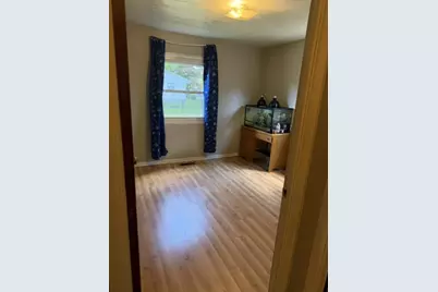 309 W Torrance Avenue, Pontiac, IL 61764 - Photo 10
