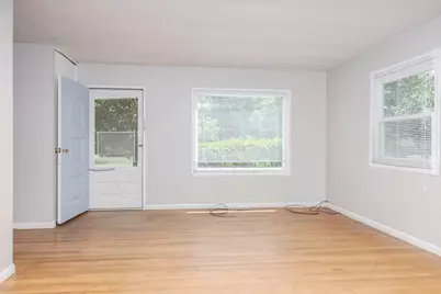 309 W Torrance Avenue, Pontiac, IL 61764 - Photo 4