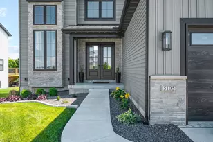 5105 Finlen Ln, Bloomington, IL 61705 - Photo 2
