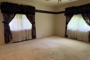 708 E Glover St, Ottawa, IL 61350 - Photo 18