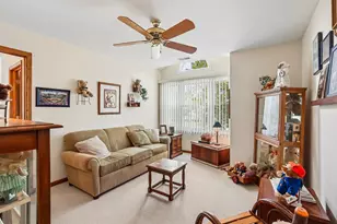 [Address not provided], Buffalo Grove, IL 60089 - Photo 14