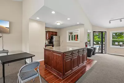 [Address not provided], Buffalo Grove, IL 60089 - Photo 40