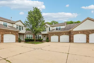 [Address not provided], Buffalo Grove, IL 60089 - Photo 1