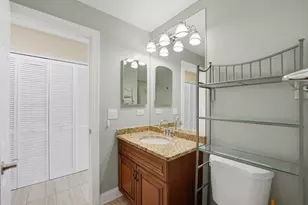 304 University Ln, Elk Grove Village, IL 60007 - Photo 30