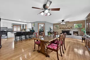 21 S Elmhurst Rd, Prospect Heights, IL 60070 - Photo 14
