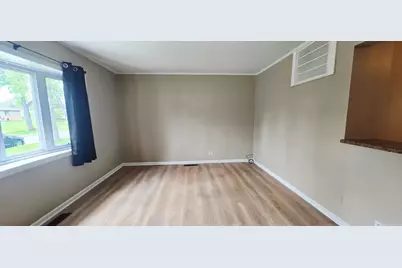 240 Tampa Street, Park Forest, IL 60466 - Photo 6