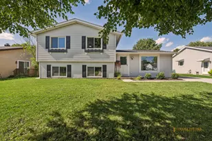 264 Joseph St, Woodstock, IL 60098 - Photo 1