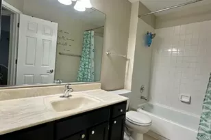 1346 Brunswick Ct, Elgin, IL 60120 - Photo 16