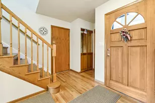 612 Fairview Ln, Schaumburg, IL 60193 - Photo 4