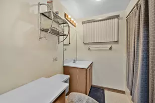 150 Terrace Dr, Chicago Heights, IL 60411 - Photo 10