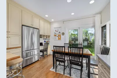 160 N Elmwood Avenue, Oak Park, IL 60302 - Photo 16