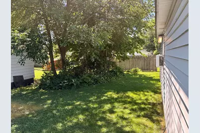 105 S Miller Street, Clifton, IL 61727 - Photo 20