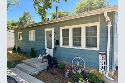 105 S Miller Street, Clifton, IL 61727 - Photo 2