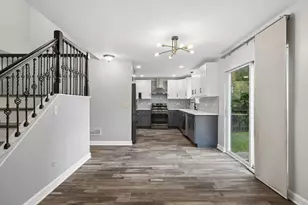 83 Canterbury Trail, Romeoville, IL 60446 - Photo 10