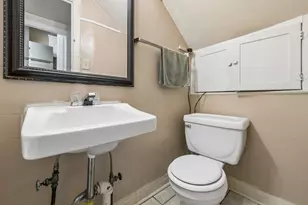 192 Waubansee Rd, Riverside, IL 60546 - Photo 20