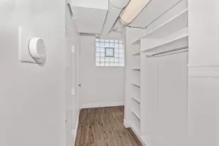 [Address not provided], Chicago, IL 60618 - Photo 10