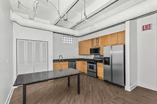 [Address not provided], Chicago, IL 60618 - Photo 6