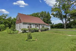2 Eva Terrace, Lake Bluff, IL 60044 - Photo 2