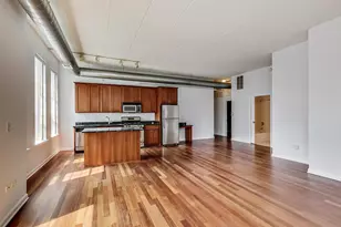 1919 S Michigan Ave, Chicago, IL 60616 - Photo 10