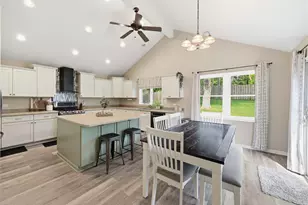 1125 Meghan Ave, Algonquin, IL 60102 - Photo 8