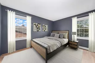 2950 Briarwood Dr W, Mount Prospect, IL 60056 - Photo 18