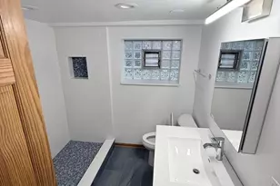 5545 N Central Ave, Chicago, IL 60630 - Photo 8