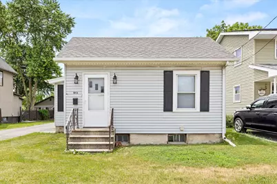 1913 Columbus Street, Ottawa, IL 61350 - Photo 1