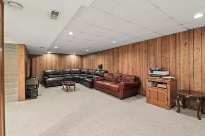 953 N East Street, Marengo, IL 60152 - Photo 16