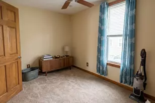 421 Center St, Woodstock, IL 60098 - Photo 16
