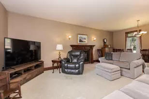 415 N 4th St, Chatsworth, IL 60921 - Photo 46