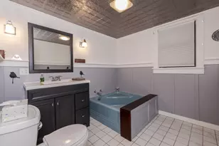 415 N 4th St, Chatsworth, IL 60921 - Photo 30