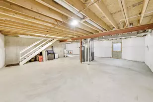 3308 Wembley Dr, Zion, IL 60099 - Photo 24