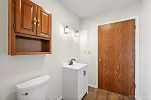 287 Holiday Dr, Lake Holiday, IL 60552 - Photo 30