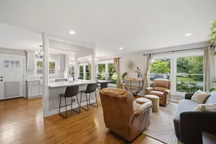 1804 Winthrop Rd, Highland Park, IL 60035 - Photo 2