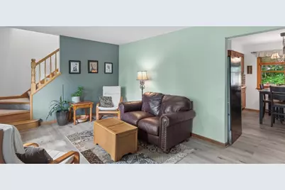 111 Eastwood Avenue, Port Barrington, IL 60010 - Photo 4