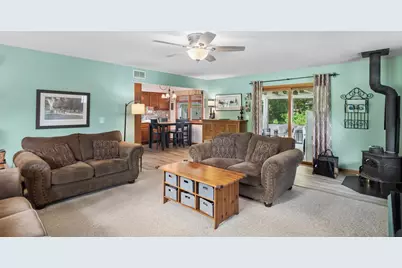 111 Eastwood Avenue, Port Barrington, IL 60010 - Photo 8