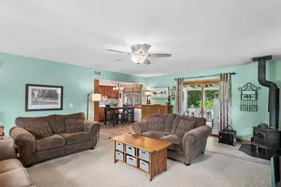 111 Eastwood Ave, Port Barrington, IL 60010 - Photo 8
