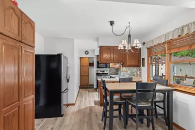 111 Eastwood Avenue, Port Barrington, IL 60010 - Photo 6