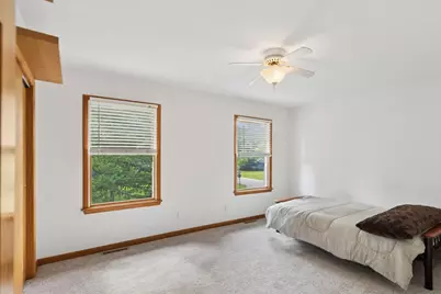 111 Eastwood Avenue, Port Barrington, IL 60010 - Photo 14