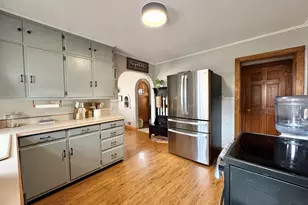 440 W 2nd St, Oglesby, IL 61348 - Photo 8